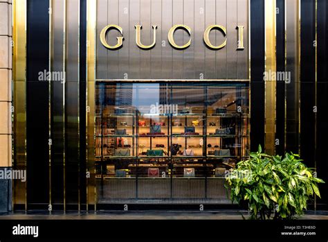 gucci america inc bloomberg|where are gucci stores located.